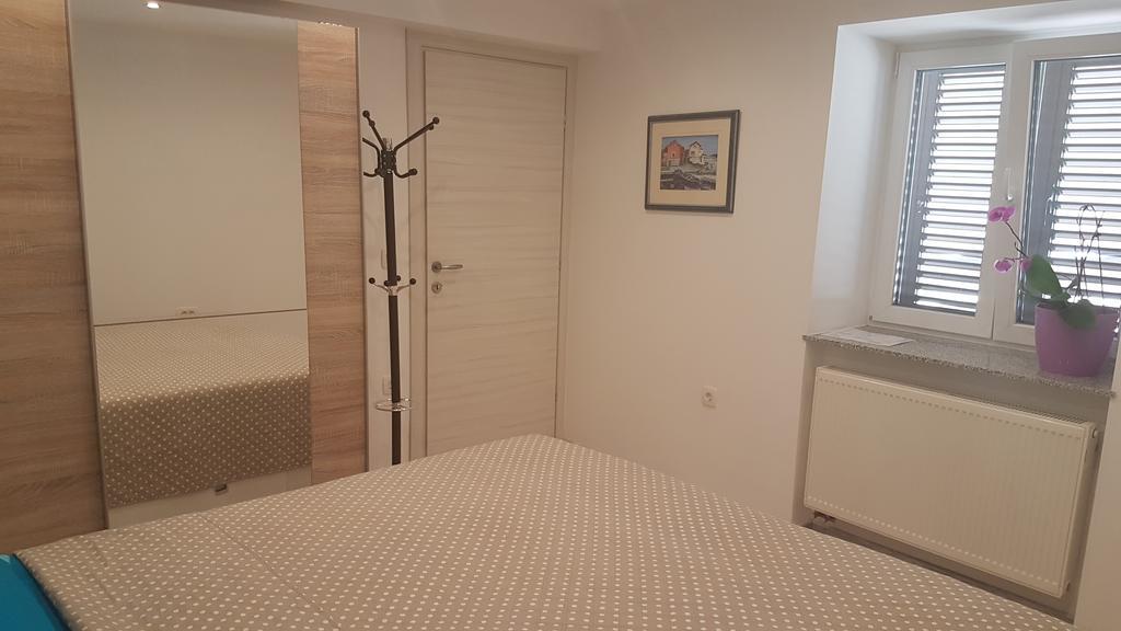Apartman Sevilya Kostrena Eksteriør billede