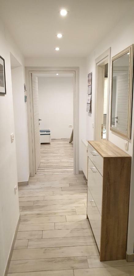 Apartman Sevilya Kostrena Eksteriør billede
